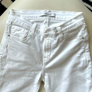 JBRAND white skinny jeans size 25